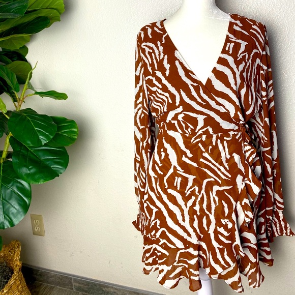 Zebra print 🤎 - Picture 1 of 3